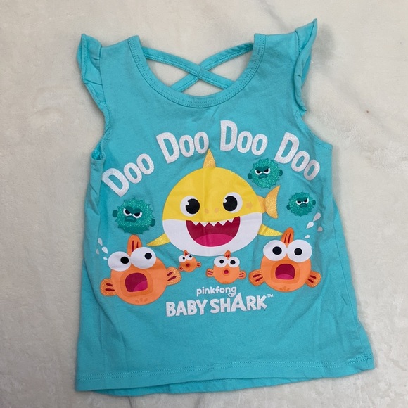 Bundle 2 pinkfong Baby Shark outfits - Picture 2 of 11